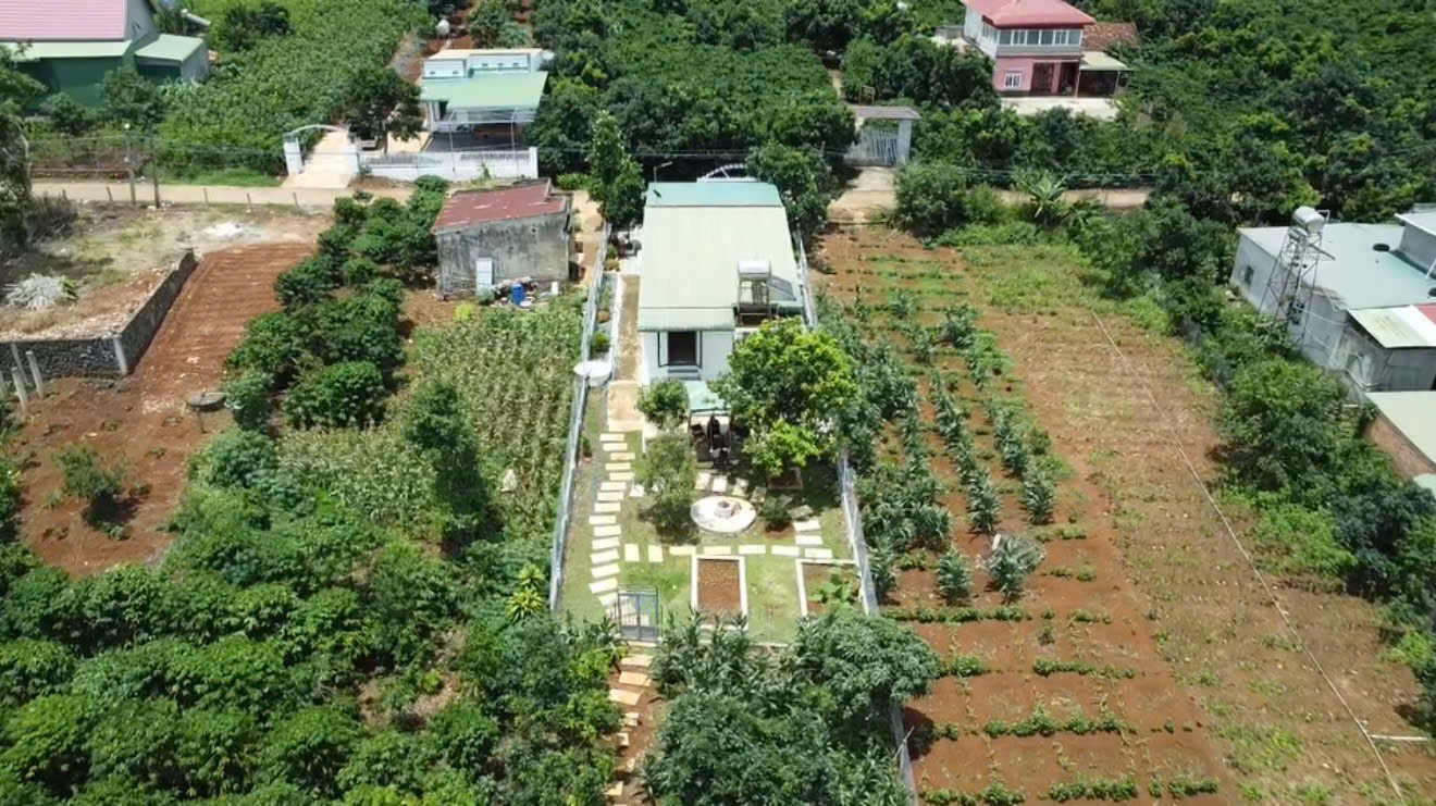 Nhà vườn nghỉ dưỡng rộng hơn 1000m2 sở...