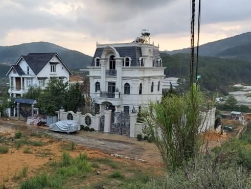 BÁN LÔ ĐẤT DIỆN TÍCH 212.2M2 ĐẤT XÂY...