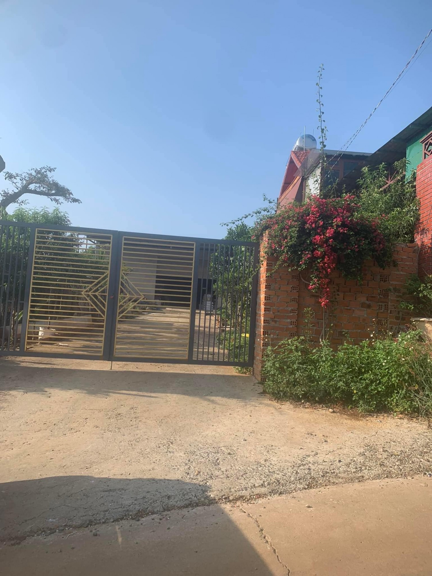 Bán Nhà Đẹp Mê Linh Giá Chỉ 2 tỷ 3