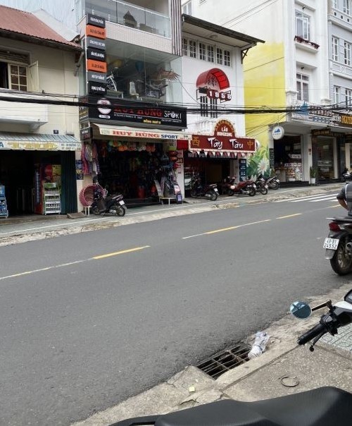 CẦN BÁN ĐẤT MẶT TIỀN ĐƯỜNG BA THÁNG HAI...