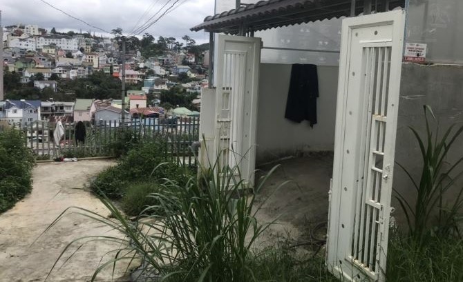 BÁN ĐẤT SỔ RIÊNG XD 3.5 TỶ HẺM Ô TÔ...