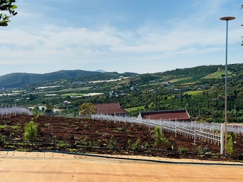 Bán hơn 400m2 đất ở đô thị, view toàn...